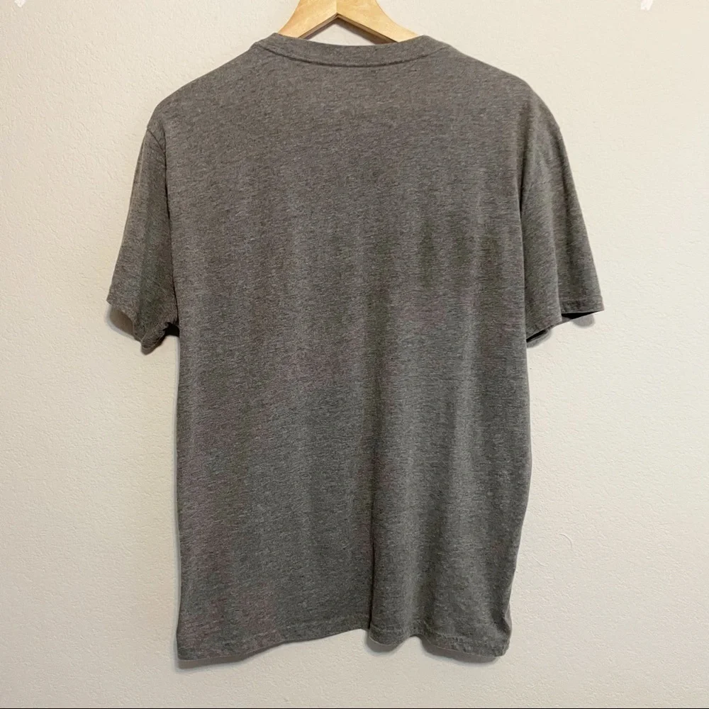 Calvin Klein Basic T Shirt size Large - Picture 2 of 5